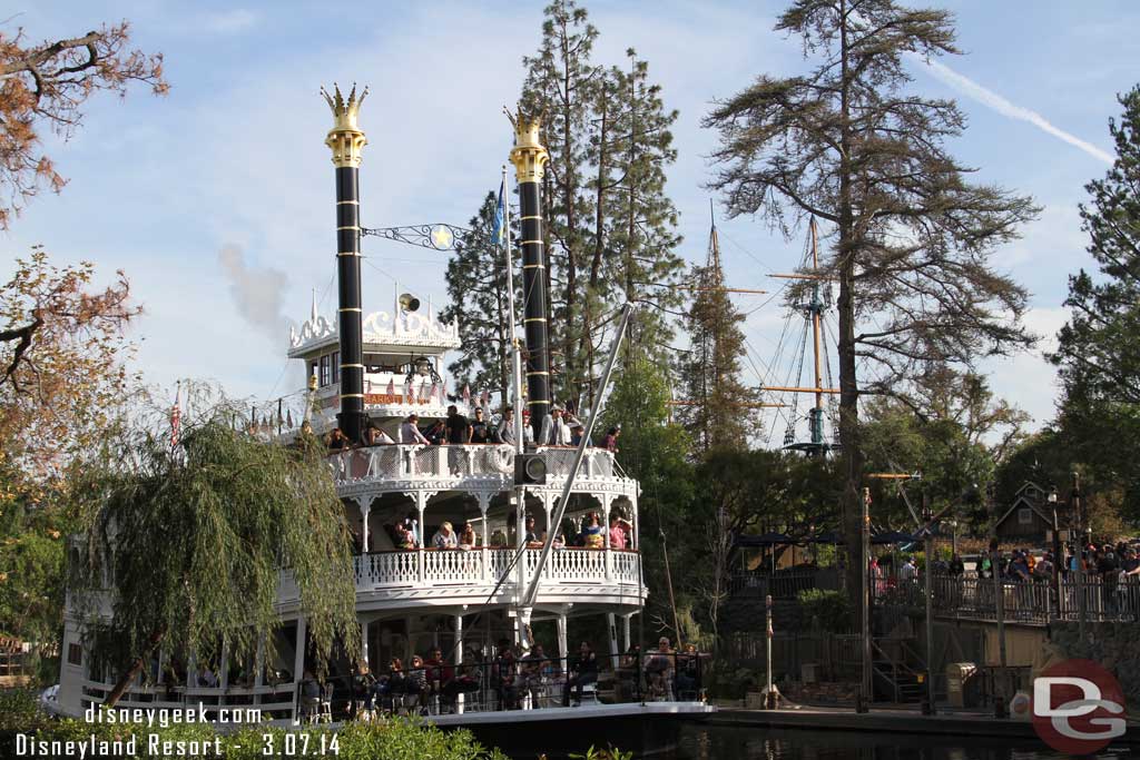 The Mark Twain making its way up river.