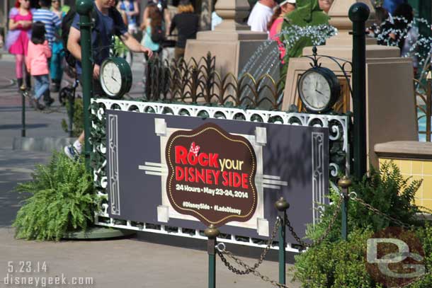 Buena Vista Street also had a photo op with clocks.