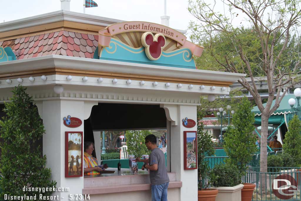 The information kiosk was open with park maps, no time schedules though.