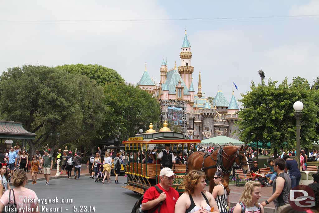 Main Street transportation was in full swing with a full compliment of trolleys, carts, and buses in operation most of the afternoon.