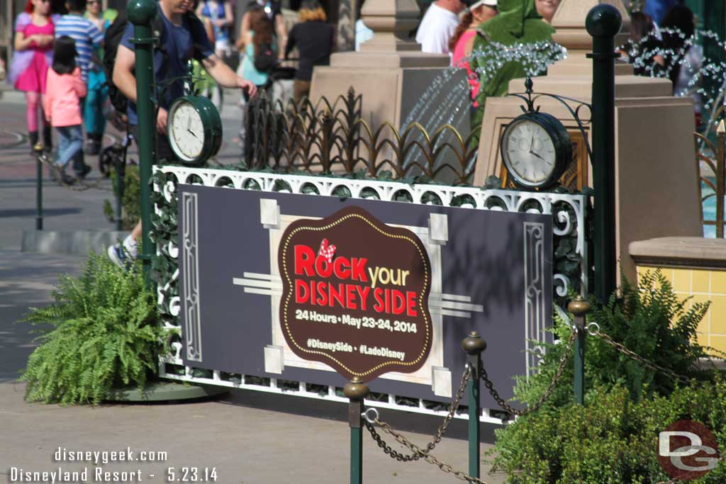 Buena Vista Street also had a photo op with clocks.