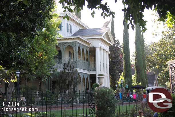 The Haunted Mansion was a walk on as I strolled by.