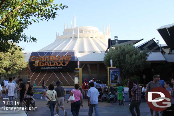 Time for the Annual Passholder preview of the Guardians of the Galaxy Sneak Peek.  It started at 6:30.  I showed up about 6:35 for the 2nd showing.