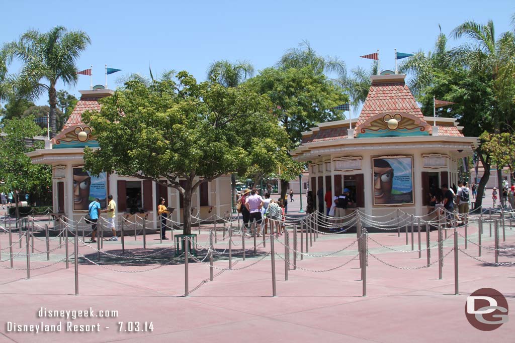 Not much of a line at the ticket booths today.  