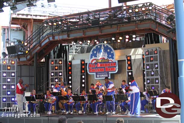 The All-American College Band at their 1:50pm Backlot Stage set.