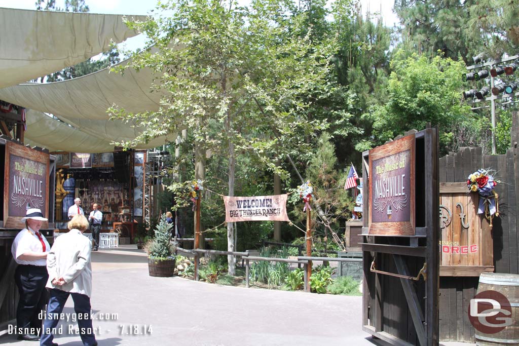 Made my way out to the Big Thunder Ranch Jamboree for the Music of Nashville which premiered today and will be playing Fri, Sat, and Sun for the rest of the summer.