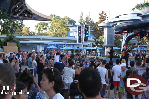 The dance floor was crowded with guests watching the performance (not much room for dancing).