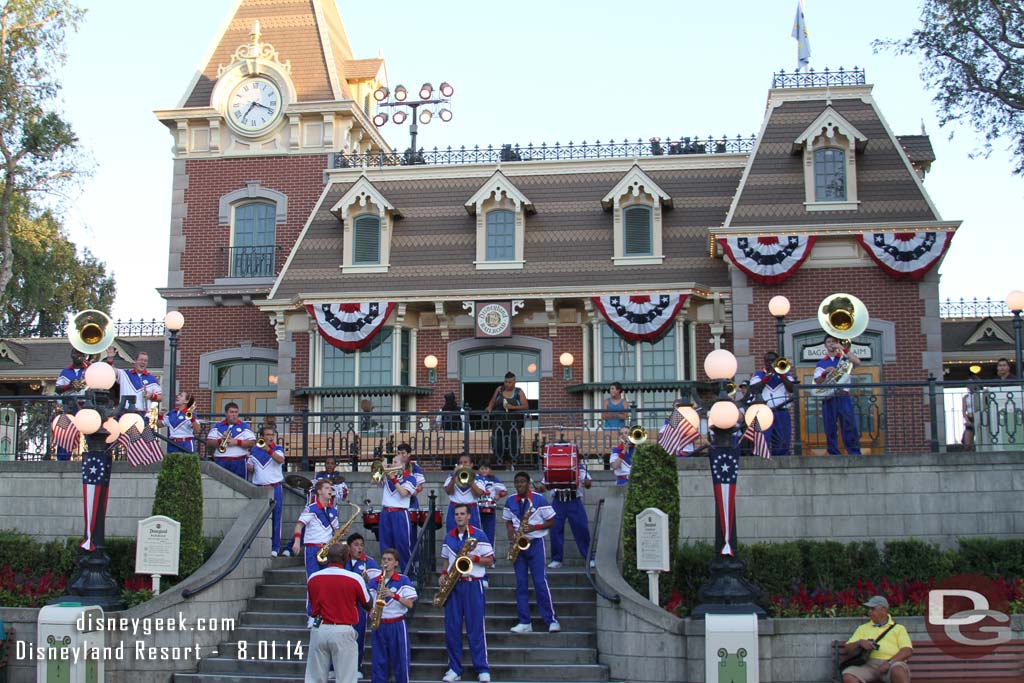 I left early to head to Main Street for the All-American College Band (also noticed the one light was still not working properly on the right)