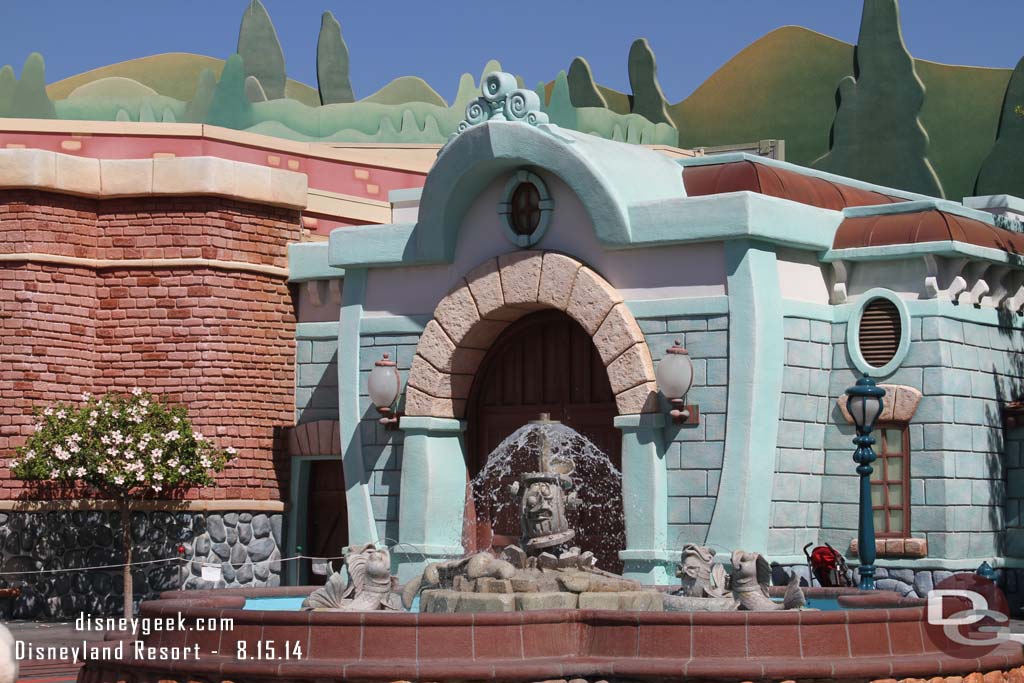 Walked through Toontown, still no Roger.
