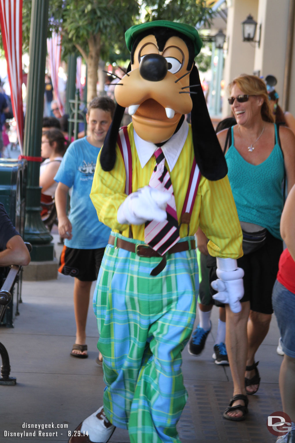 Goofy walked by on Buena Vista Street.