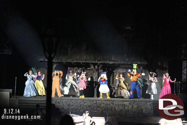 And with the Mark Twain in dry dock the characters were all the stage for the finale.