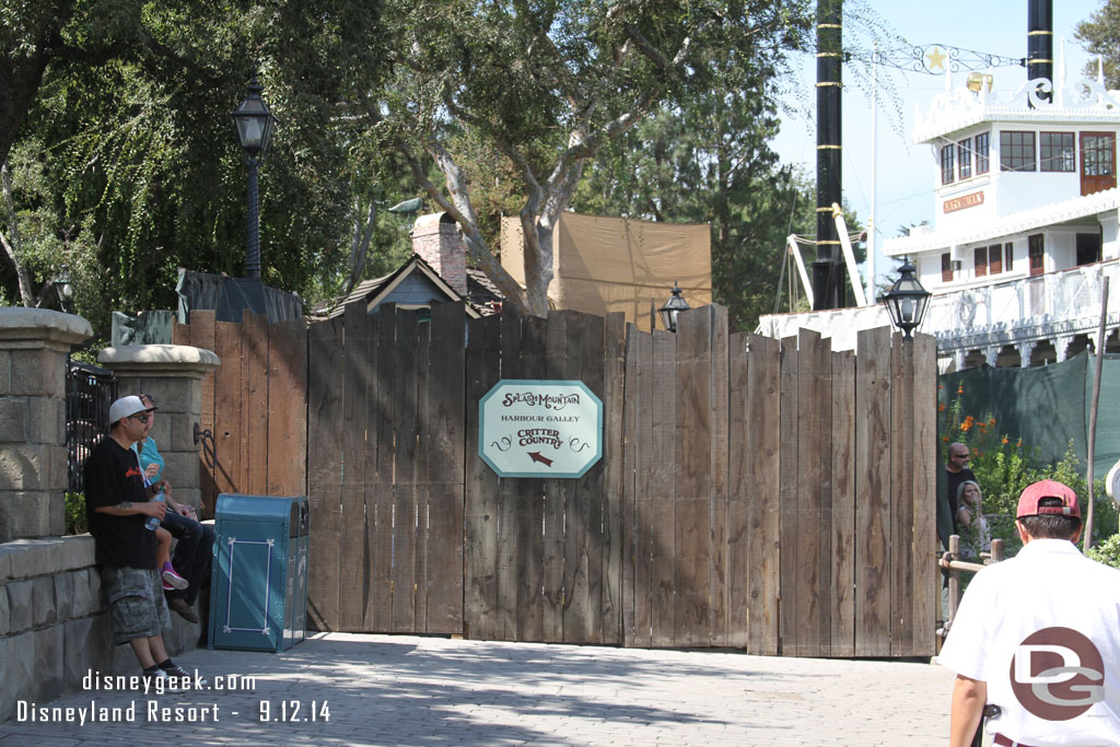 They have the walkway blocked off as you approach Fowlers Harbour.  Guessing this is a staging area for the Mark Twain work?