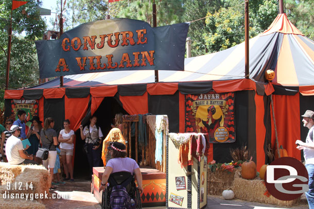 Conjure a Villain is back.  I did not visit this trip.  The line was long, does not move, and with the heat and hay it did not seem inviting to me.