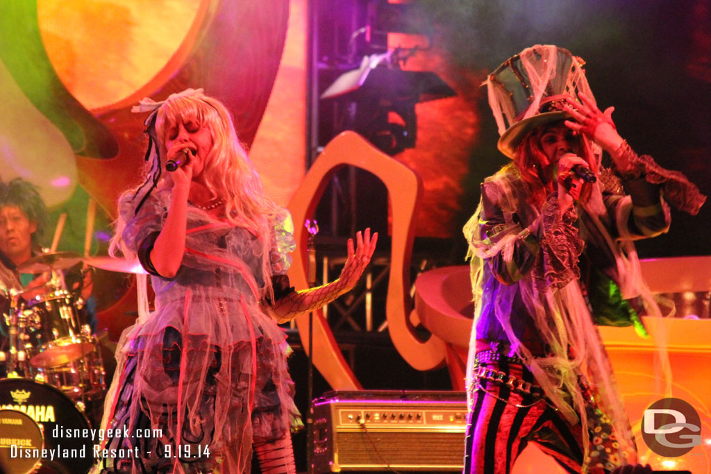 Stopped by the final set of the night of the Mad T Party Band.