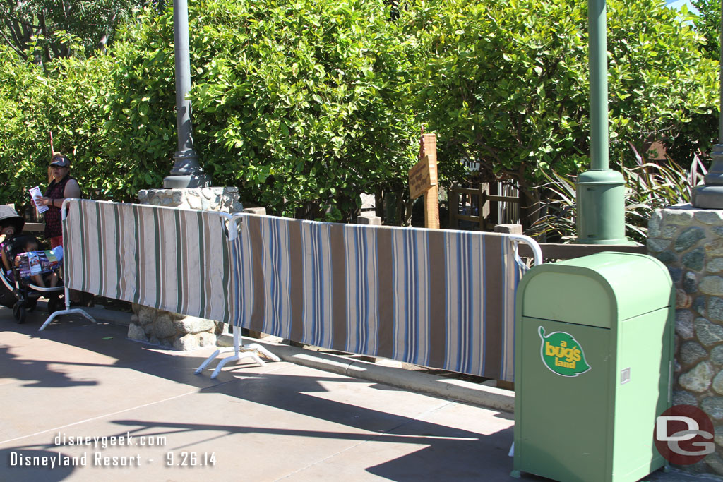 Some work going on to the fence by Bugs Land.