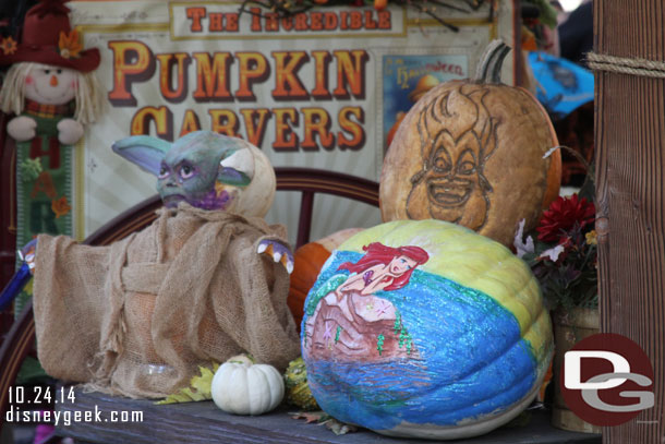 Yoda with the Little Mermaid pumpkins