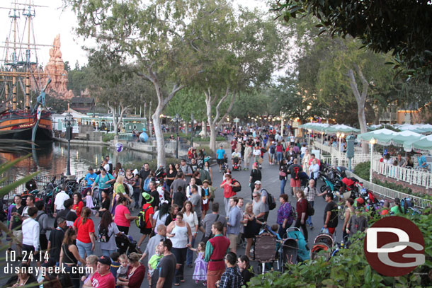 As the evening has gone on and the Halloween guests entered the park has become more crowded.