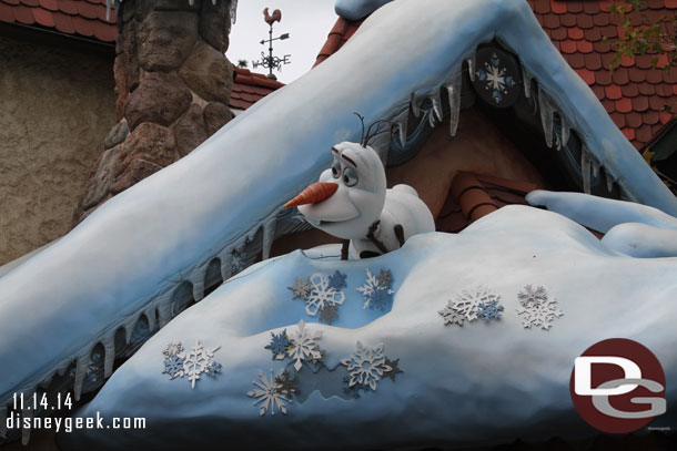 Olaf in Fantasyland.