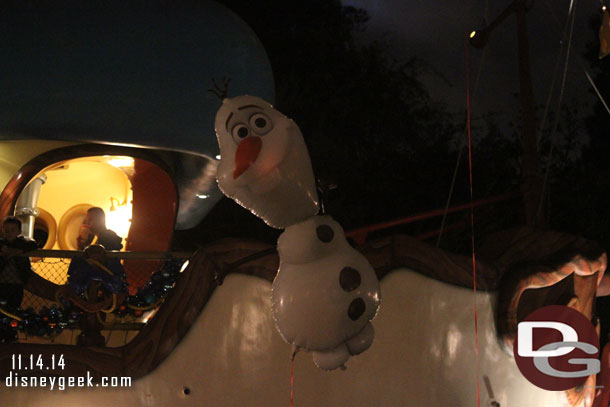 An Olaf Balloon