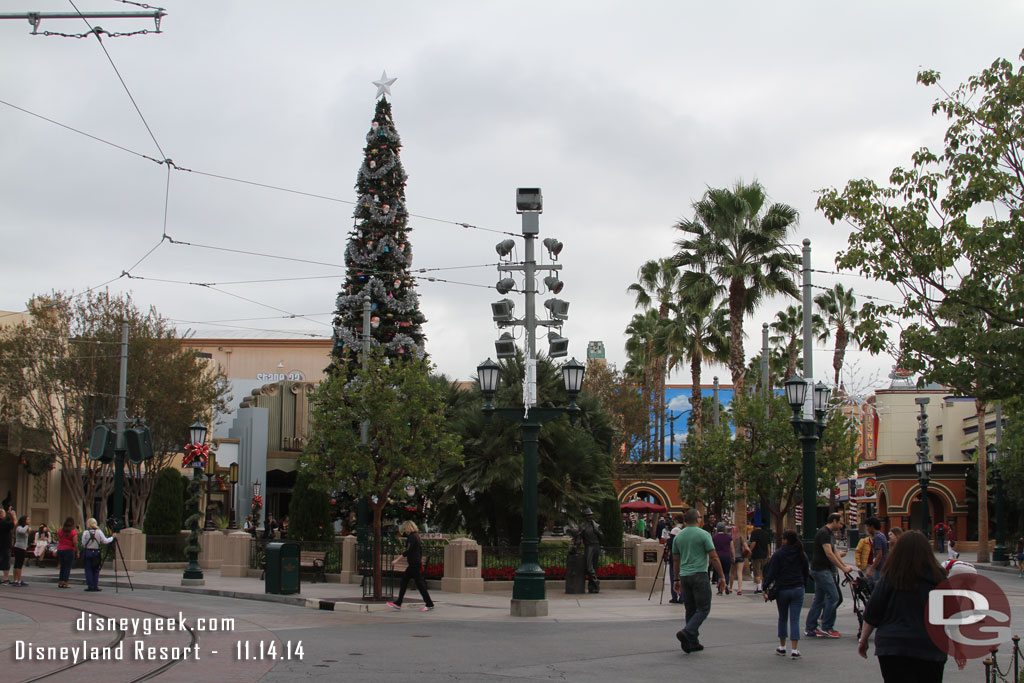 After the park opened grabbed a FastPass for World of Color Winter Dreams then returned to Buena Vista Street.