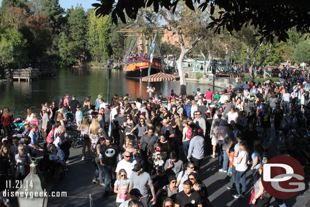 Quite a few guests along the Rivers of America near Pirates.