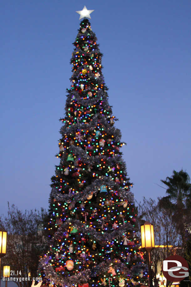 Returned to Buena Vista Street for the Tree Lighting.