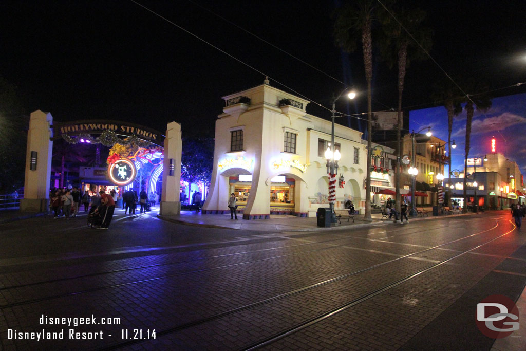 Hollywood Blvd... only missing a Red Car but I was not patient enough to wait.