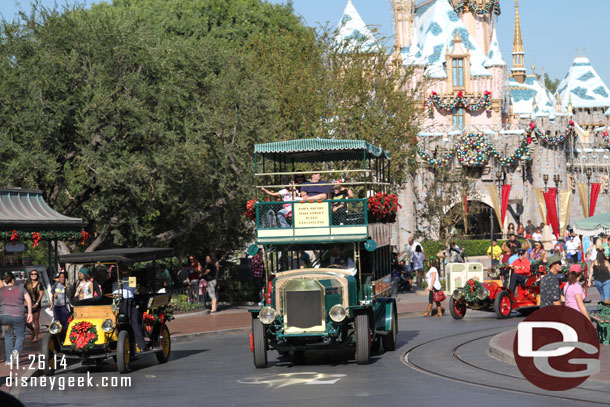 Main Street transportation rounding the hub.