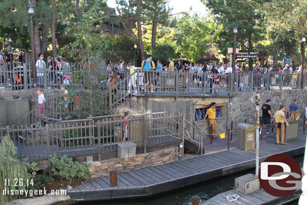 No waits for the Canoes this warm afternoon. You could walk right up to the dock.