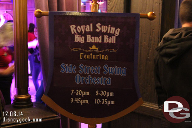 The Royal Swing Big Band Ball was in full swing as we walked by.  Did not have time to stop and watch tonight.