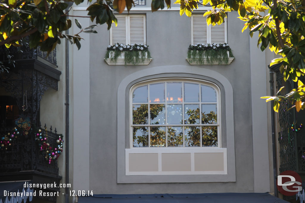 Noticed a wreath inside the large Club 33 window.  Looks like it would block the view quite a bit.