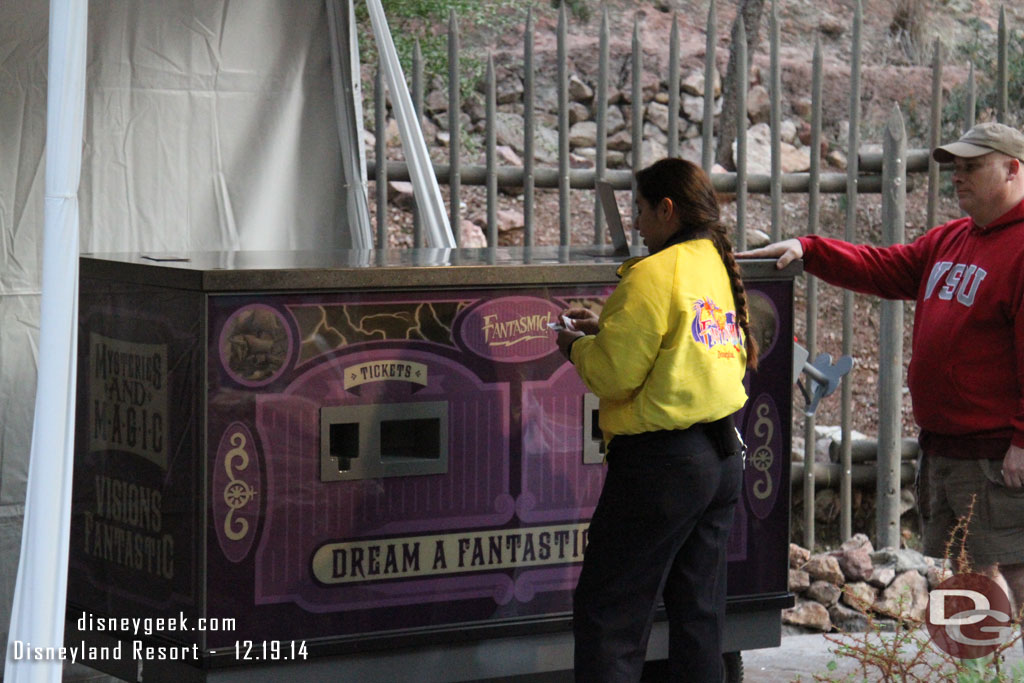 Still distributing FastPasses for the 10:45pm Fantasmic!