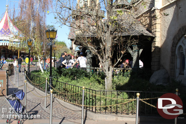 The line for Peter Pan looked short.  It was posted at 30 minutes.