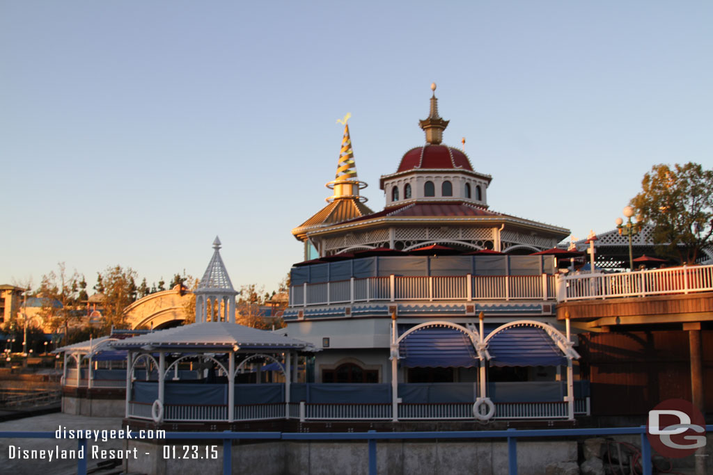 There are tarps up at the Cove Bar and Ariels dining area so you do not look at the drained lagoon/work while eating.  Also guessing to keep the dust/grim at bay.