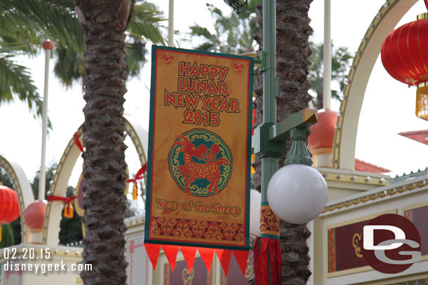 The banners along the parade route.