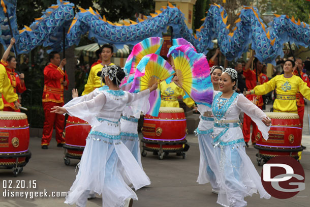 Fan Dancers