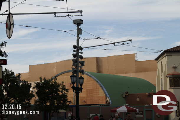 Passing back through Carthay Circle.  A better look at the Soarin scaffolding.