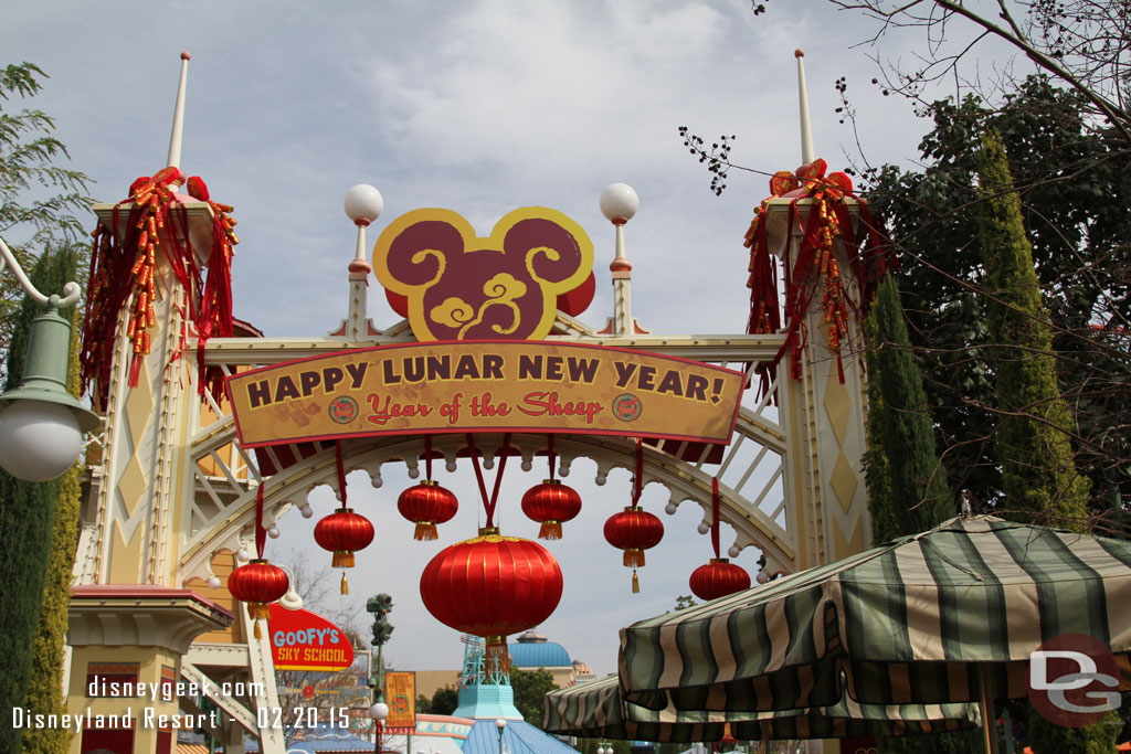 I returned to the entrance to find a spot for a guest performing group doing a Lion Dance.