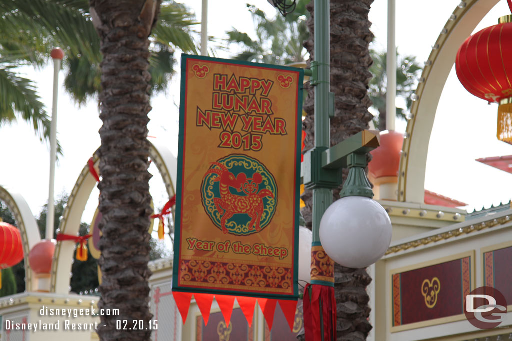 The banners along the parade route.