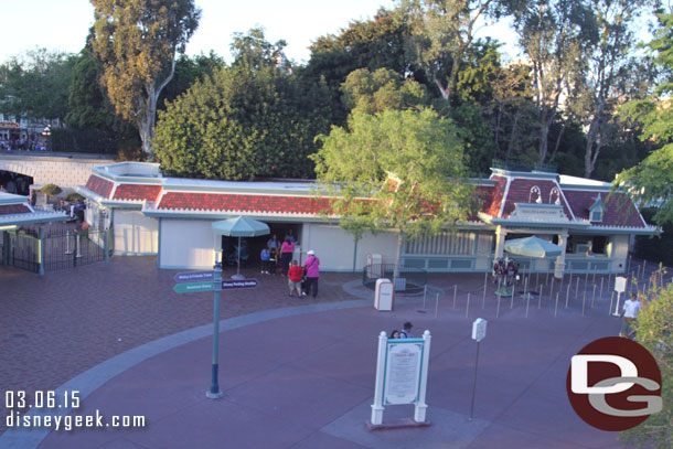 I saw a Monorail pull into the Downtown Disney station so I hopped onboard.  I forgot to mention / take a picture last trip but the refurbishment work on the kennel/rental area is complete.