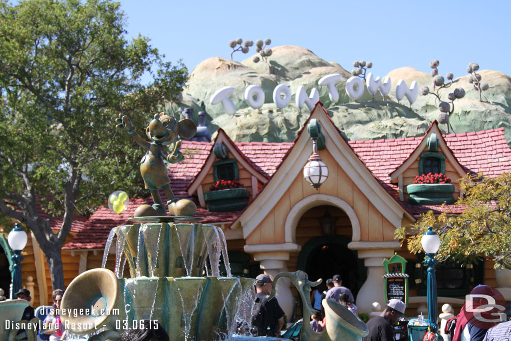 Walked through Toontown.  Here is Mickeys house and fountain.