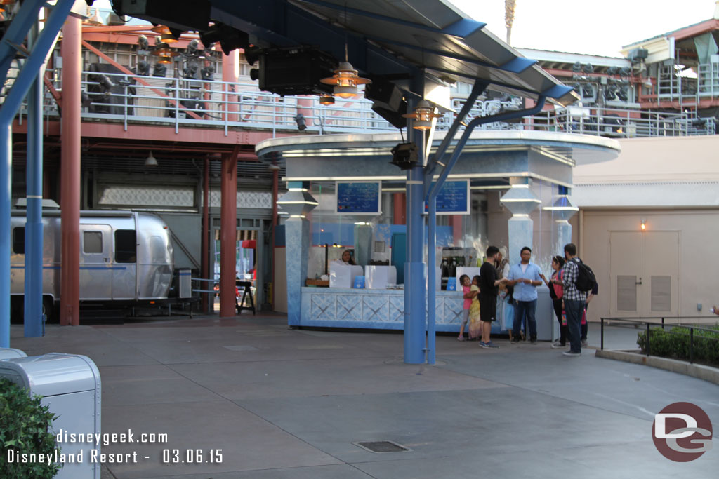 Walked through the Frozen Fun area.  The bars were open already but no one really visiting them yet.