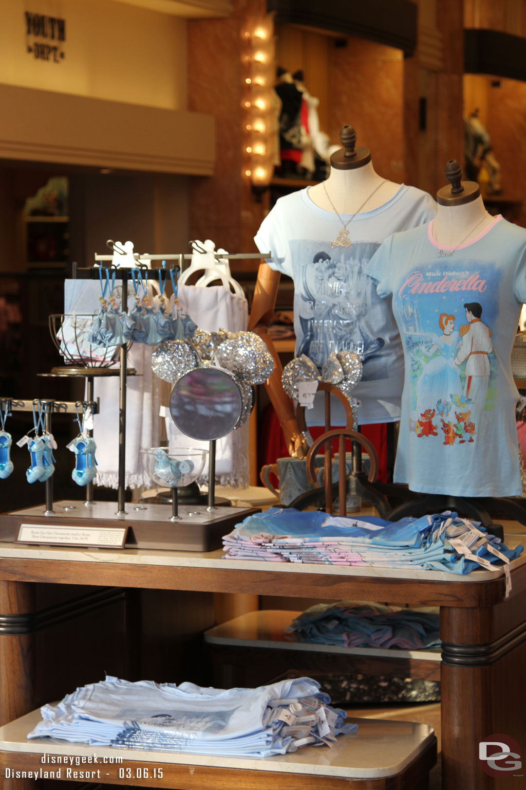 Cinderella Merchandise in Elias and Co.