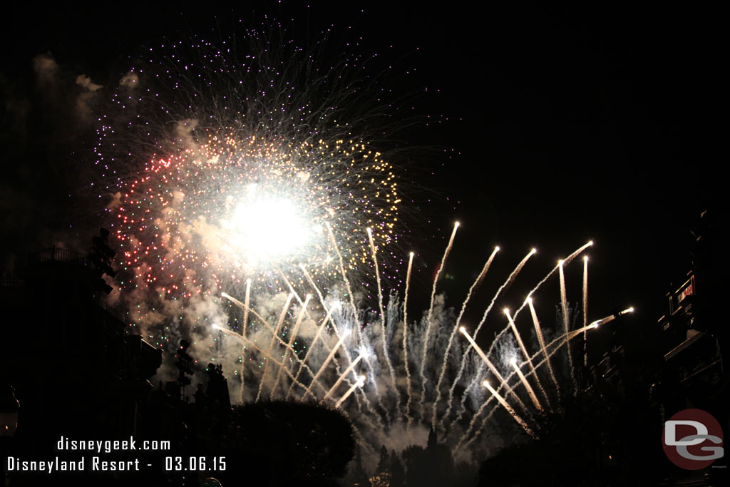 I wrapped up my evening back at Disneyland with Fantasy in the Sky Fireworks from Main Street.