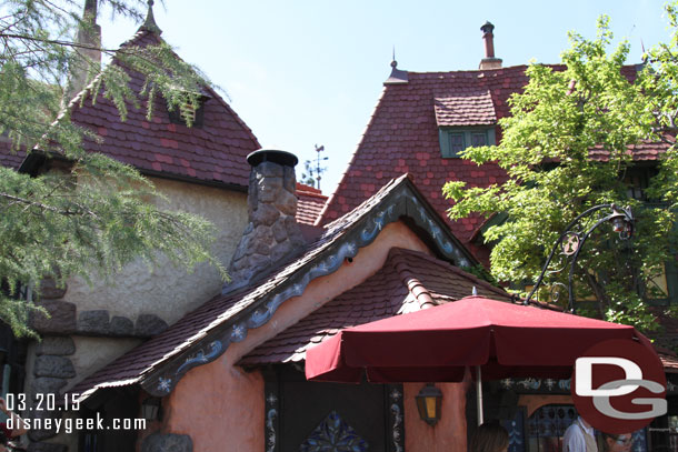 The rest of the Frozen snow has been removed from Fantasyland.