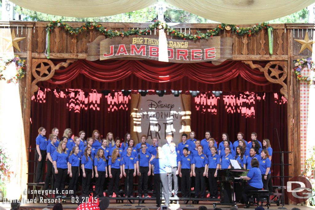 A great choir from South Dakota performer.