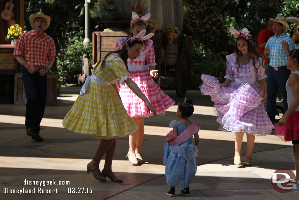 Not a lot of guests dancing so if you wanted to you had plenty of Cast Members to interact with.