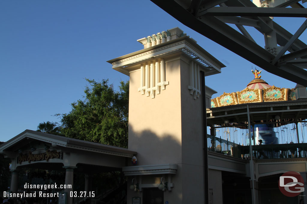 Donald hanging out over the elevator at the Silly Symphony Swings