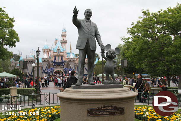 Walt and Mickey Partners statue