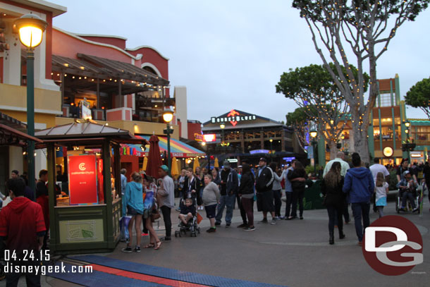 A line for Churros here (the other kiosk had no one).